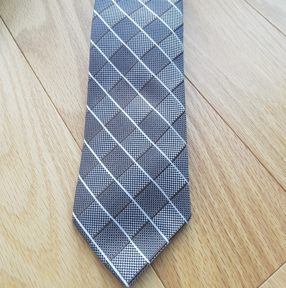 Protocol necktie